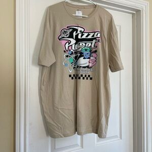 Beige Graphic T-Shirt with Pizza Planet Design